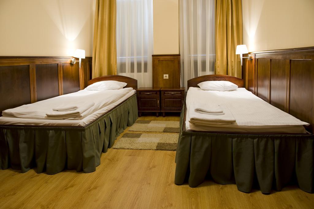 Hotel Kresowianka Bydgoszcz Ngoại thất bức ảnh